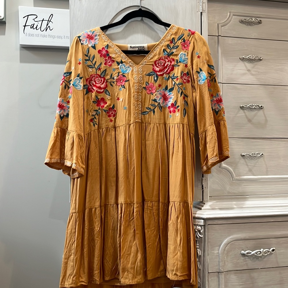Savanna Jane Floral Dress Size Small